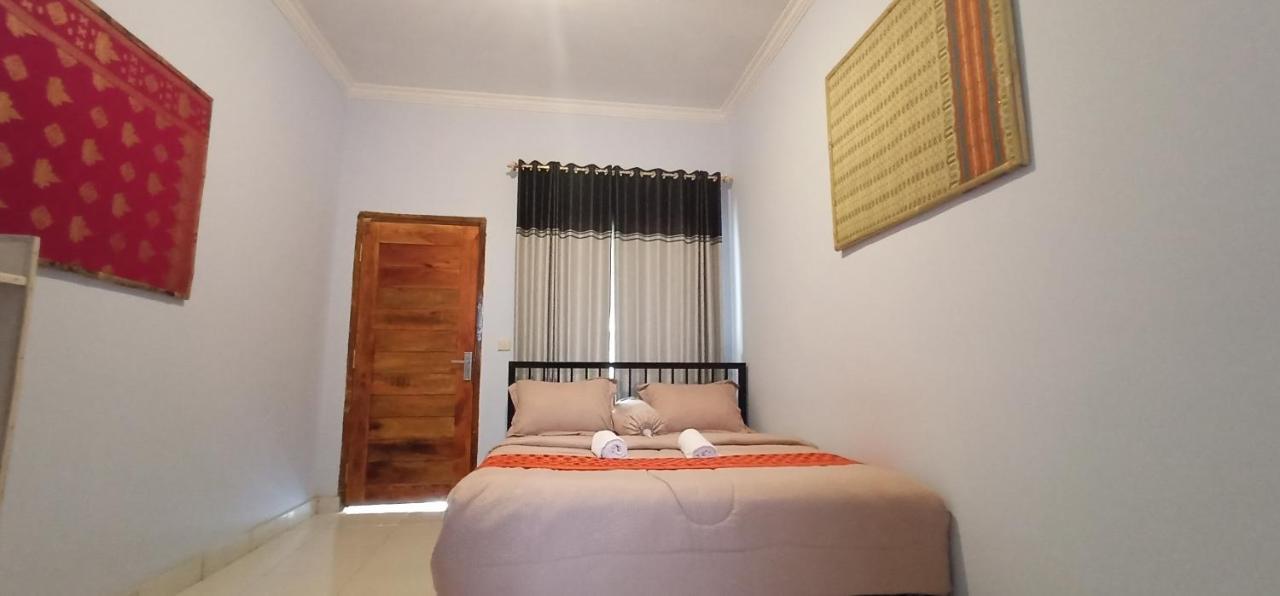Elisa Homestay Areguling Kuta  ภายนอก รูปภาพ